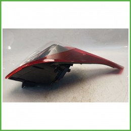 Fanale Fanalino Posteriore Destro DX HELLA OPEL CROSSLAND X P17 39137520 Usato