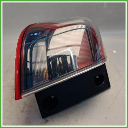 Fanale Fanalino Posteriore Sinistro SX HELLA OPEL CROSSLAND X P17 39137519 Usato