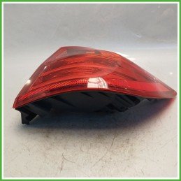 Fanale Fanalino Posteriore Destro DX MOBIS BMW Serie 3 F31 63217429728 Usato