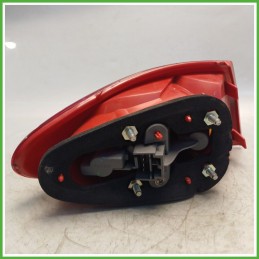 Fanale Fanalino Posteriore Destro DX OLSA 03.323.01.0 ALFA ROMEO 147 W8 46556347 Usato