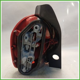 Fanale Fanalino Posteriore Destro DX YORKA 62457 RENAULT MODUS 1a Serie 8200658413 Usato