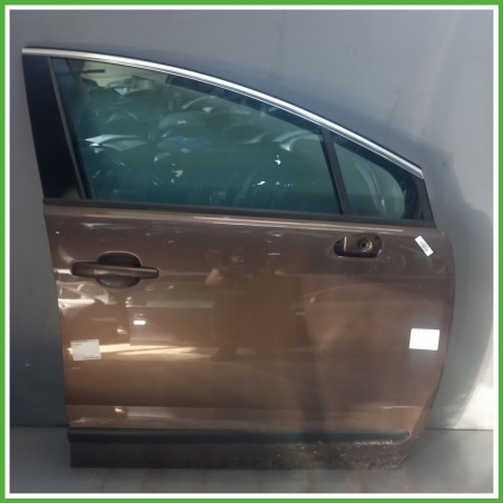 Porta Portiera Sportello Anteriore Destra DX MARRONE KCM RICH OAK PEUGEOT 3008 SUV 2016 2019 Originale Usato