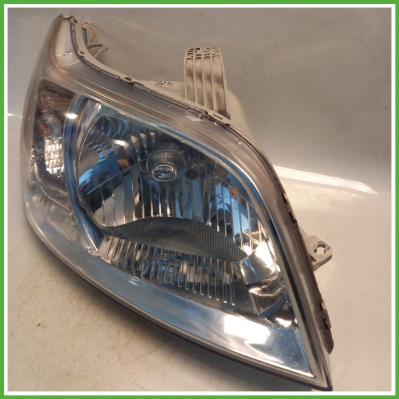 Faro Fanale Proiettore Anteriore Destro DX CHEVROLET (DAEWOO) AVEO T250 96995728 Usato