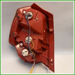 Fanale Fanalino Posteriore Destro DX SUNSANG CHEVROLET (DAEWOO) AVEO T250 95952067 Usato