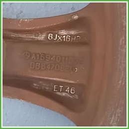 Cerchio Singolo in Lega MERCEDES-BENZ Classe A (W/C169) (dal 07/2004 al 04/2013) 16 pollici 16" 6.0J 5x112 ET 46 usato al pz