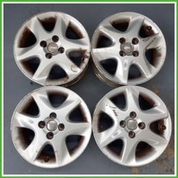 Cerchi in Lega TOYOTA COROLLA 5p (dal 01/2002 al 09/2004) 15 pollici 15" 6.0J 4x100 ET 45 4pz originali usati