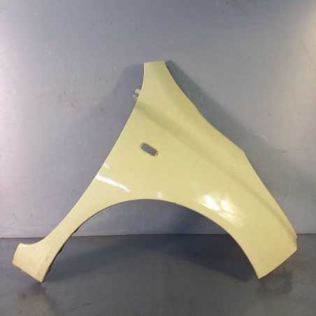 Parafango Anteriore Destra DX NISSAN MICRA K12E Berlina 2002 2009 GIALLO Originale Usato