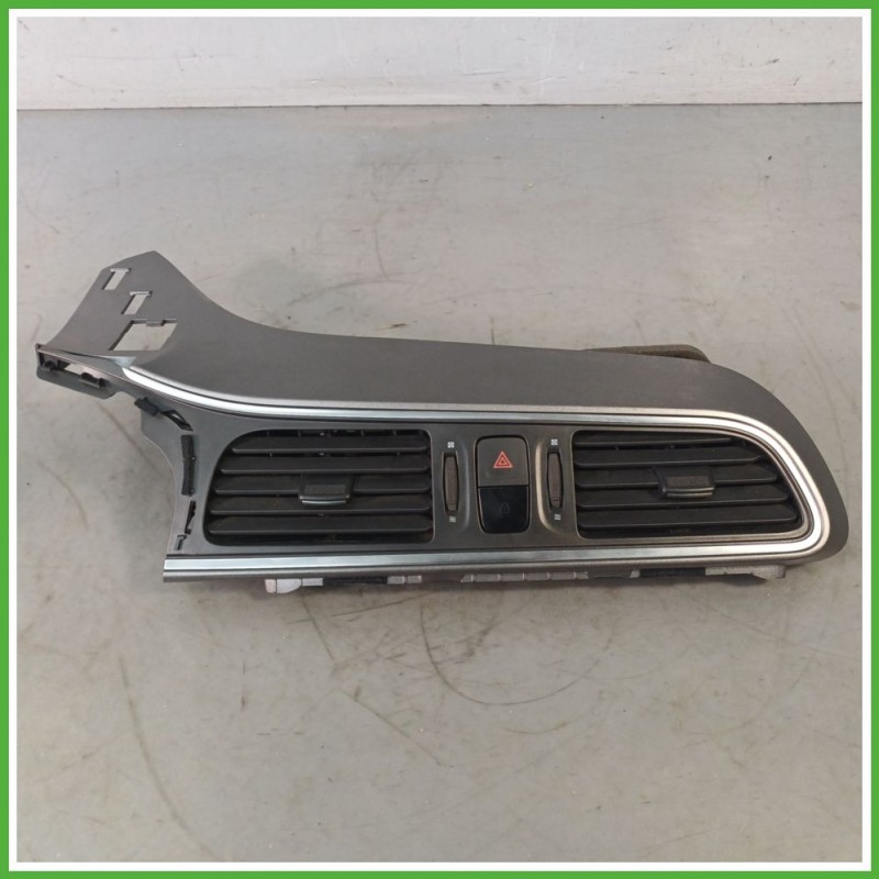 Bocchetta Climatizzazione Anteriore Centrale RENAULT KADJAR 5 Porte 687500938R 2015 2018