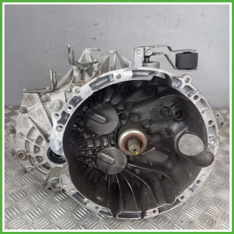 Cambio Manuale MERCEDES-BENZ Classe A W176 270910 Originale Usato