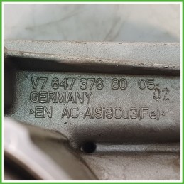 Pompa dellolio PEUGEOT 208 8F02 1.4 V764737680 2012 2015
