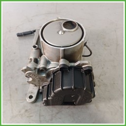 Pompa dellolio PEUGEOT 208 8F02 1.4 V764737680 2012 2015