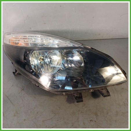 Faro Fanale Proiettore Anteriore Destro DX VALEO 89903289 RENAULT SCENIC 3a Serie 260108250R Usato