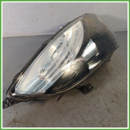 Faro Fanale Proiettore Anteriore Destro DX VALEO 89903289 RENAULT SCENIC 3a Serie 260108250R Usato
