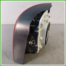 Fanale Fanalino Posteriore Sinistro SX YORKA 62408 VOLKSWAGEN POLO 9N 6Q6945095G Usato