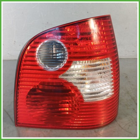 Fanale Fanalino Posteriore Destro DX YORKA 62409 VOLKSWAGEN POLO 9N 6Q6945096G Usato