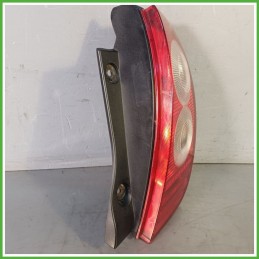 Fanale Fanalino Posteriore Destro DX VALEO NISSAN MICRA K12E 26550BC500 Usato