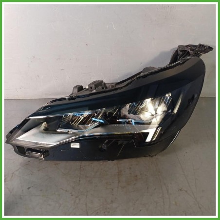 Faro Fanale Proiettore Sinistro SX Valeo 9836230480 Peugeot 3008 2 Serie 1675889580 2020-2023 Originale Usato