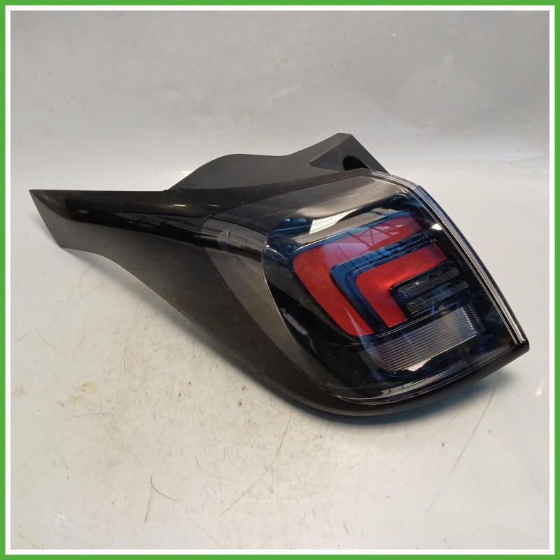 Fanale Fanalino Sinistro SX Hella 510512838 Opel Crossland X YQ01103680 2020 Originale Usato