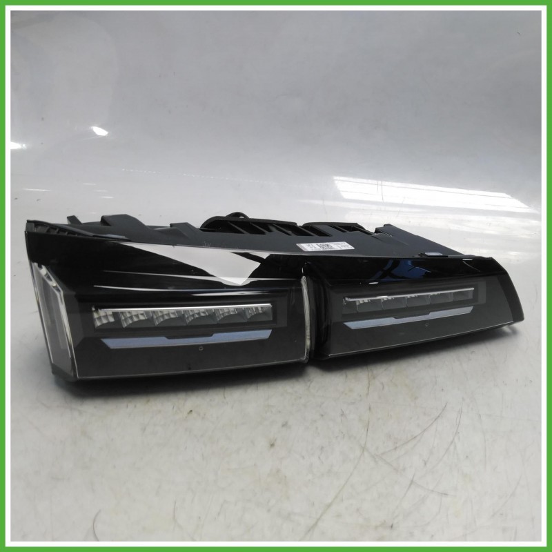 Fanale Fanalino Sinistro SX  Peugeot 308 3 Serie 2021 9835300680 Originale Usato