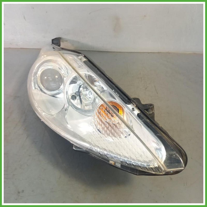 Faro Fanale Proiettore Destro DX  Ford Fiesta 6 Serie 2008-2012 1740029 Originale Usato