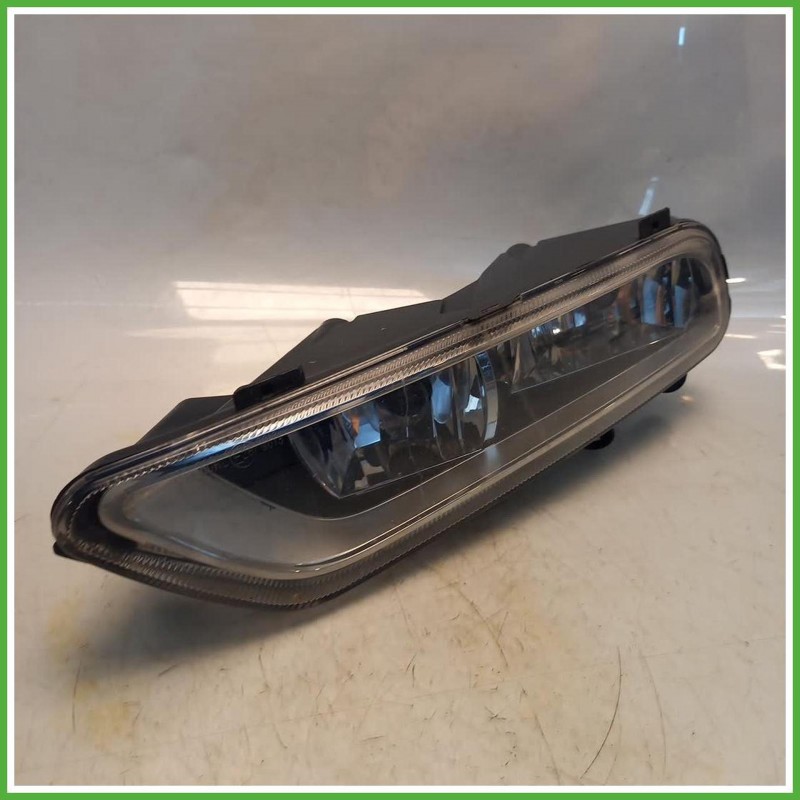 Faro Fanale Proiettore Destro DX  Volkswagen Passat 6 Serie 2010-2014 3AA941662F Originale Usato