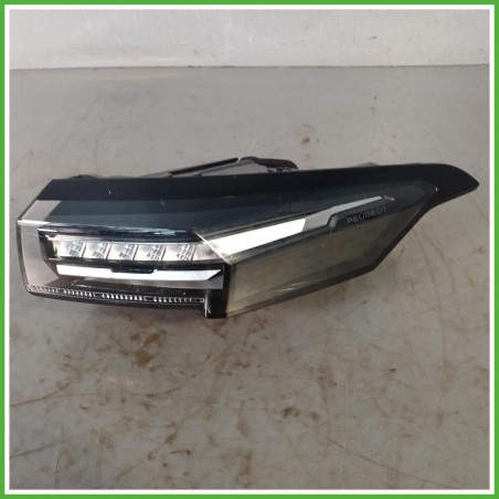 Fanale Fanalino Destro DX  Peugeot 308 3 Serie 2021 9835299280 Originale Usato