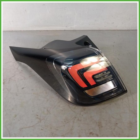 Fanale Fanalino Sinistro SX Hella 510512838 Opel Crossland X 2020 39235957 Originale Usato