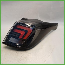 Fanale Fanalino Destro DX Hella 93235958 Opel Crossland X 2020 YQ01103780 Originale Usato