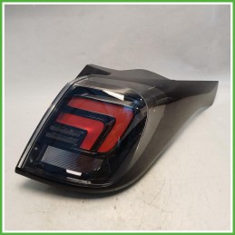 Fanale Fanalino Destro DX Hella 93235958 Opel Crossland X 2020 YQ01103780 Originale Usato