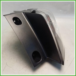 Fanale Fanalino Destro DX Hella 93235958 Opel Crossland X 2020 YQ01103780 Originale Usato