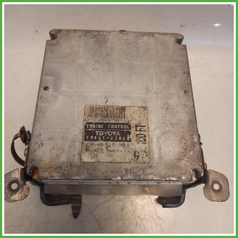 Centralina Motore Iniezione ECU Denso 175800521 Toyota Corolla 4 Serie 2.0 D4d 16v. 8966113060 Gasolio 2001-2004