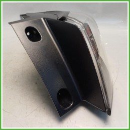Fanale Fanalino Destro DX Hella 93235958 Opel Crossland X 2020 YQ01103780 Originale Usato