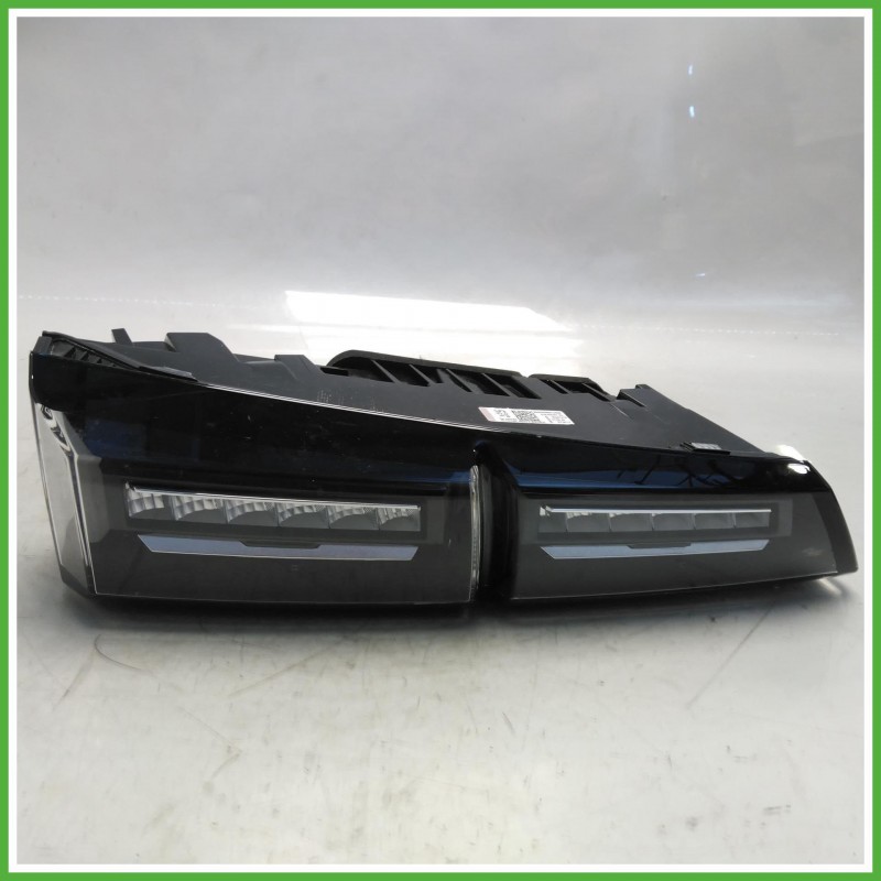 Fanale Fanalino Sinistro SX Peugeot 9835300680 Peugeot 308 3 Serie 2021 9835300680 Originale Usato