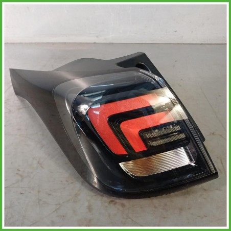 Fanale Fanalino Sinistro SX Hella 510512838 Opel Crossland X 2020 39235957 Originale Usato