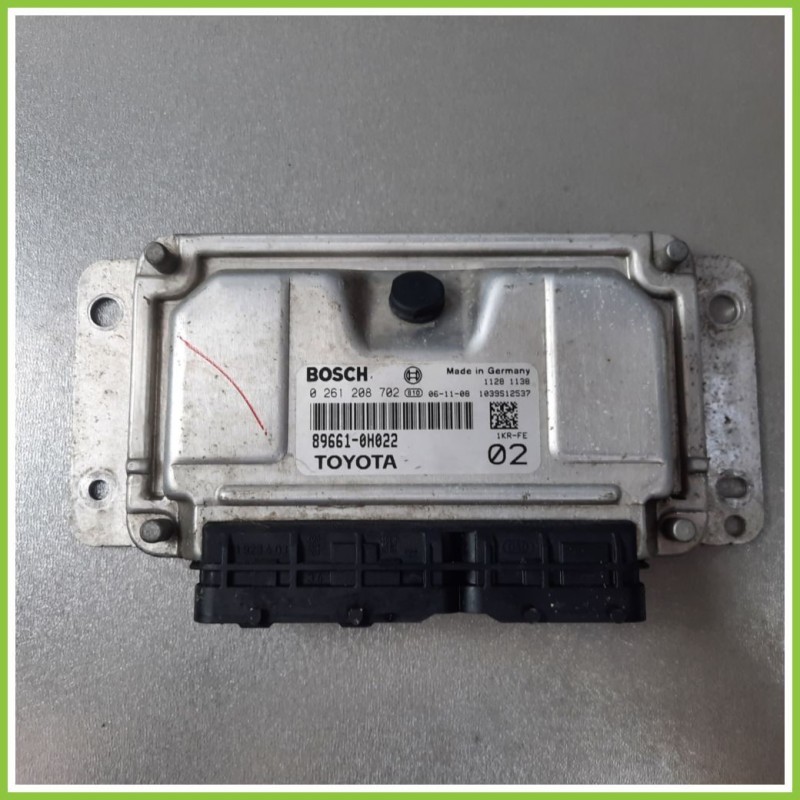 Centralina Motore Iniezione ECU BOSCH 0261208702 TOYOTA AYGO 1a Serie 1.0 12V VVT-I 89661-0H022 Benzina 2005