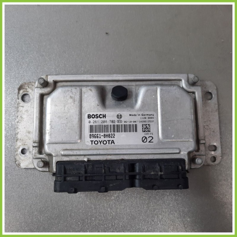 Centralina Motore Iniezione ECU BOSCH 0261208702 TOYOTA AYGO 1a Serie 1.0 12V VVT-I 89661-0H022 Benzina 2005