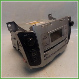 Autoradio Toyota Yaris France 2 Serie 1.3 VVTi 16v. 861200D201 2005-2009 Toyota 861200D201