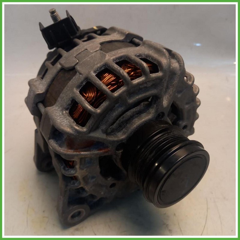 Alternatore Seg F000BL08B1 Dacia Sandero 3 Serie 231009076R 2020