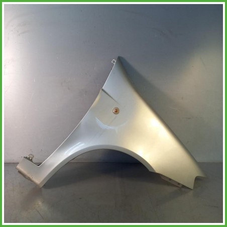 Parafango Anteriore Destro DX Fiat Punto 2 Serie Berlina 5 Porte 2003-2009 Grigio Steel 647 Originale Usato