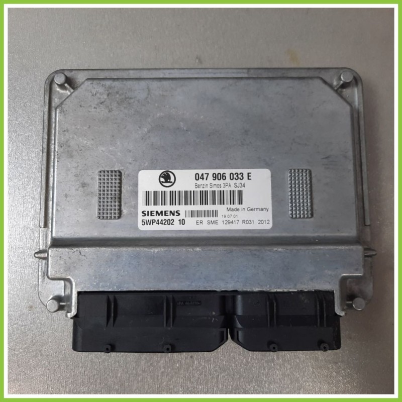 Centralina Motore Iniezione ECU SIEMENS 5WP4420210 SKODA FABIA 6Y 1.4 047906033E Benzina 2000 2007