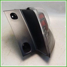 Fanale Fanalino Destro DX Hella 93235958 Opel Crossland X 2020 YQ01103780 Originale Usato