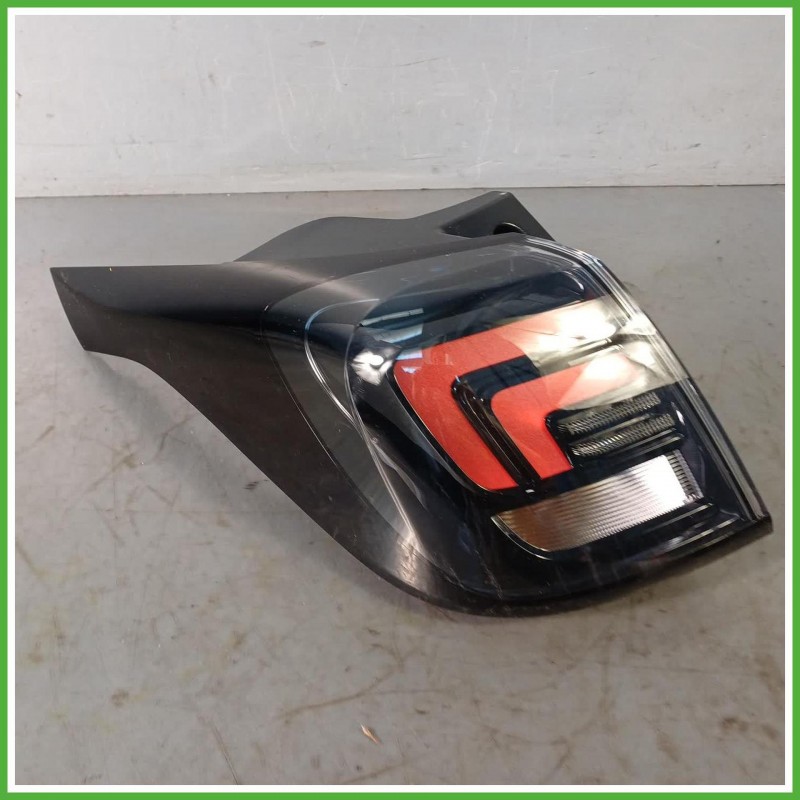 Fanale Fanalino Sinistro SX Hella 510512838 Opel Crossland X 2020 YQ01103680 Originale Usato