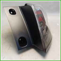 Fanale Fanalino Destro DX Hella 93235958 Opel Crossland X 2020 YQ01103780 Originale Usato