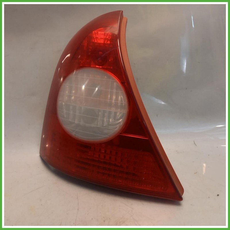 Fanale Fanalino Sinistro SX  Renault Clio 2 Serie 2003-2010 8200071413 Originale Usato
