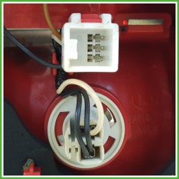 Fanale Fanalino Destro DX  Kia Venga 2009-2015 924061P000 Originale Usato