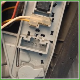 Fanale Fanalino Sinistro SX  Toyota Yaris France 3 Serie 2009-2011 815610D251 Originale Usato