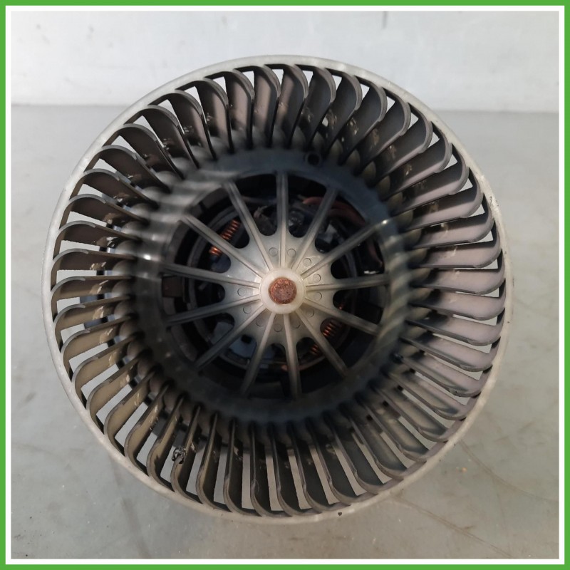 Ventola Ventilatore Abitacolo Behr E7169 Mercedes Sprinter 3 Serie 215 2.2 CDi (3250mm) 16v. A0008356007 2006-2013