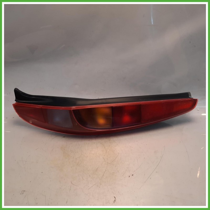 Fanale Fanalino Destro DX  Fiat Punto 2 Serie 2003-2009 51764372 Originale Usato