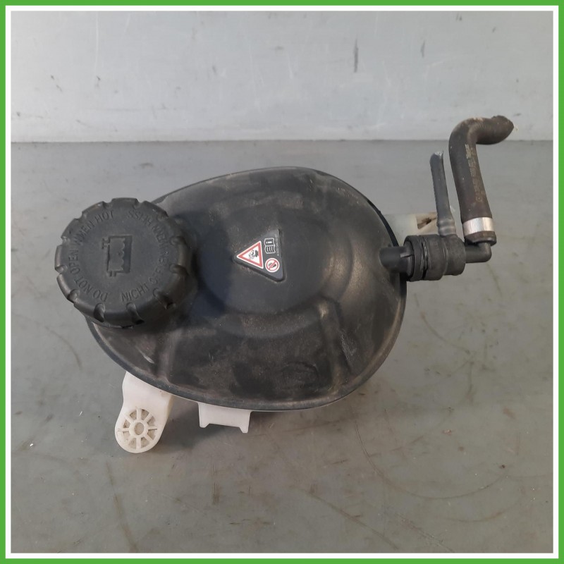 Vaschetta Liquido Raffreddamento Radiatore Mercedes Classe C S205 SW C220 2.1 BlueTEC 16v. A2055000049 2014-2018
