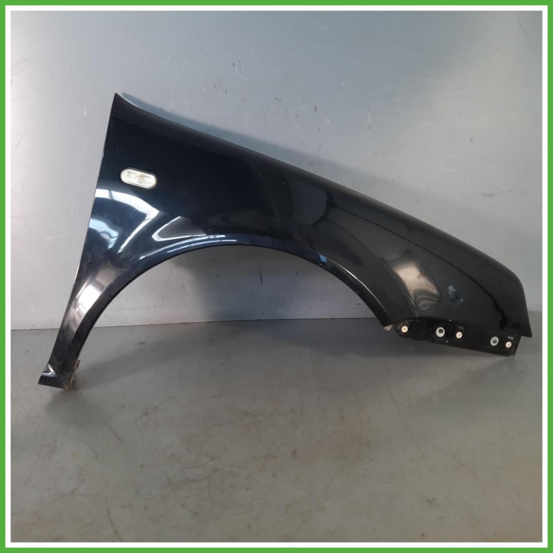 Parafango Anteriore Destro DX Volkswagen Golf 4 Serie Berlina 5 Porte 1997-2003 Nero Originale Usato